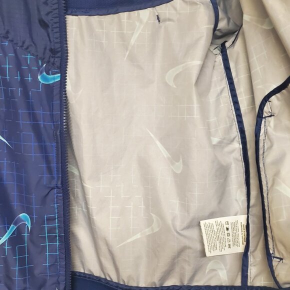 Nike Children's Blue Jacket with Logo - Loose Fit - Size Medium - Picture 4 of 6